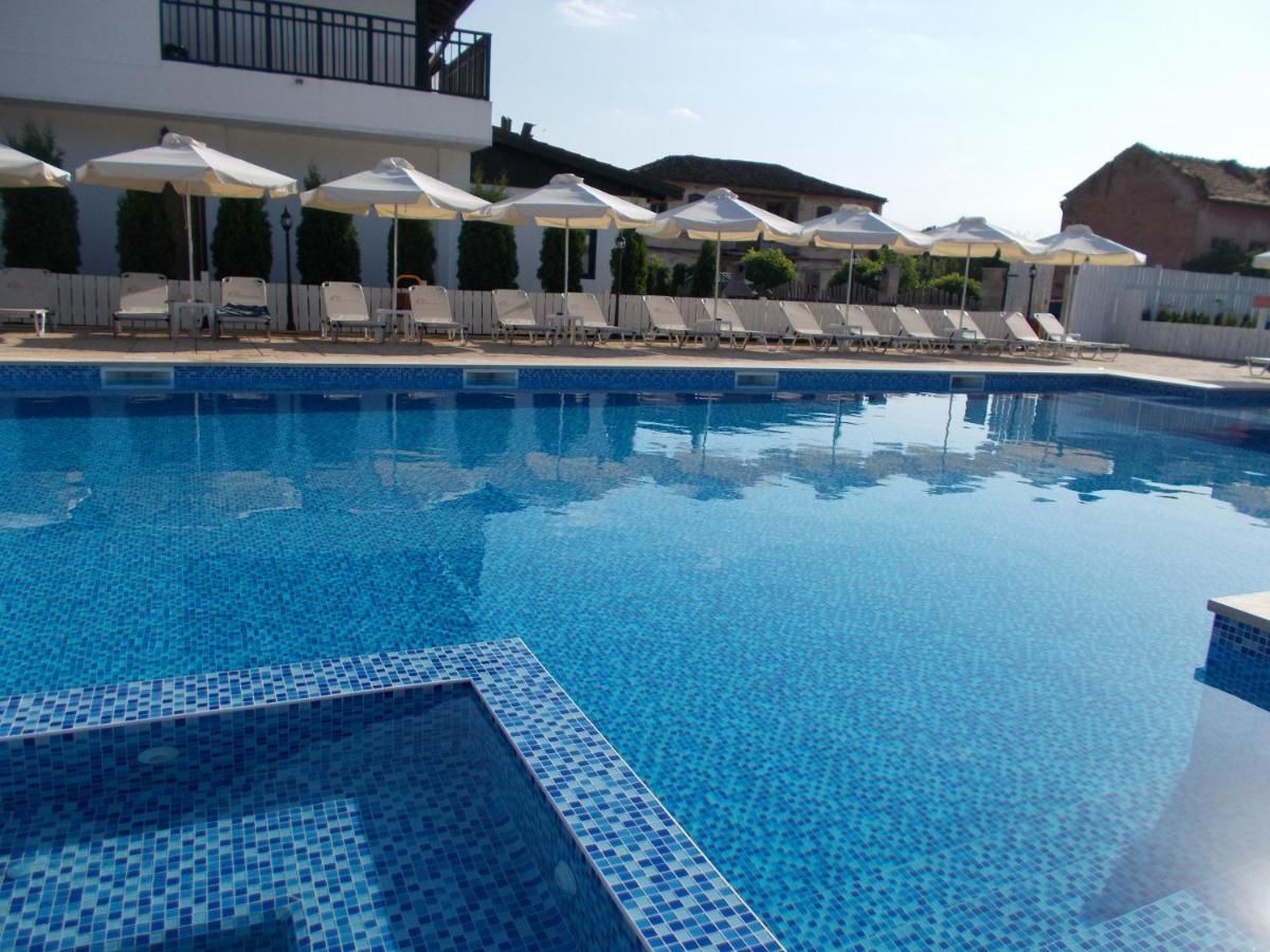 Курортные отели Hotel Bukor Shtepi Magnolia Mandrica-14