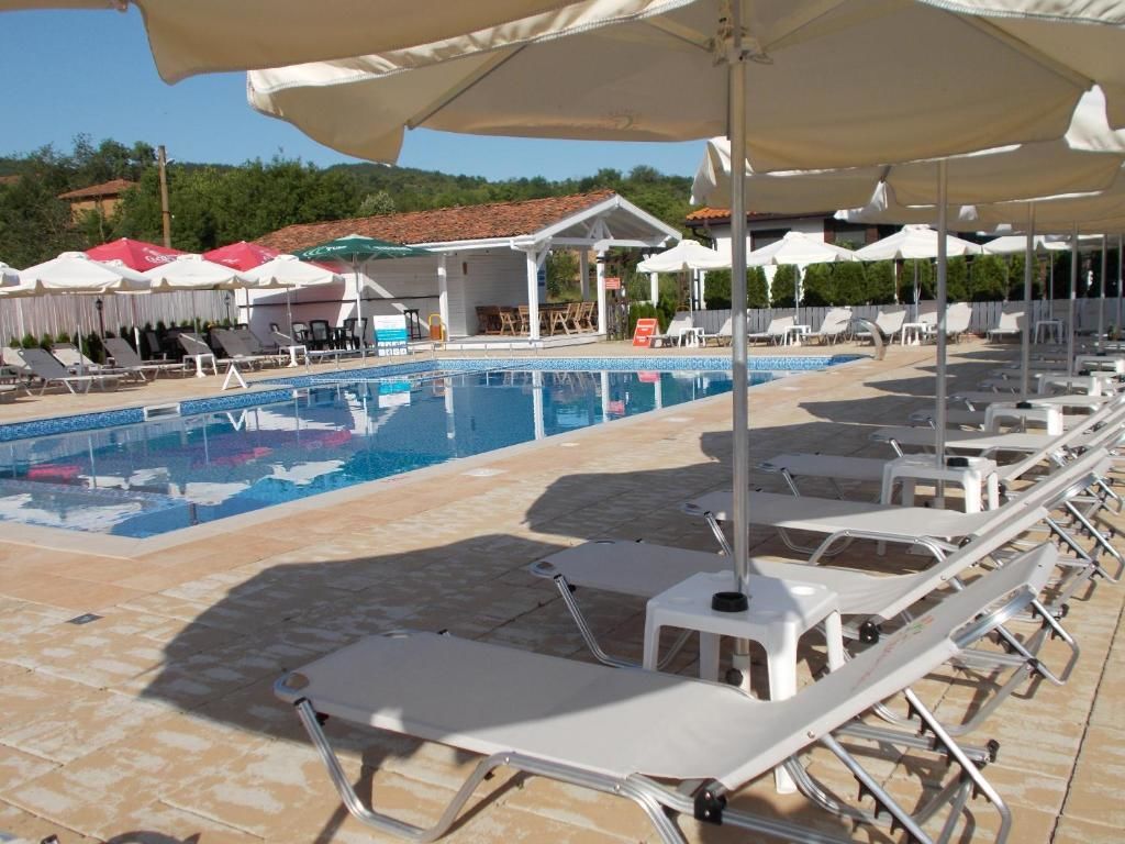 Курортные отели Hotel Bukor Shtepi Magnolia Mandrica-93